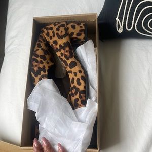 SHEIN leopard heels size 40